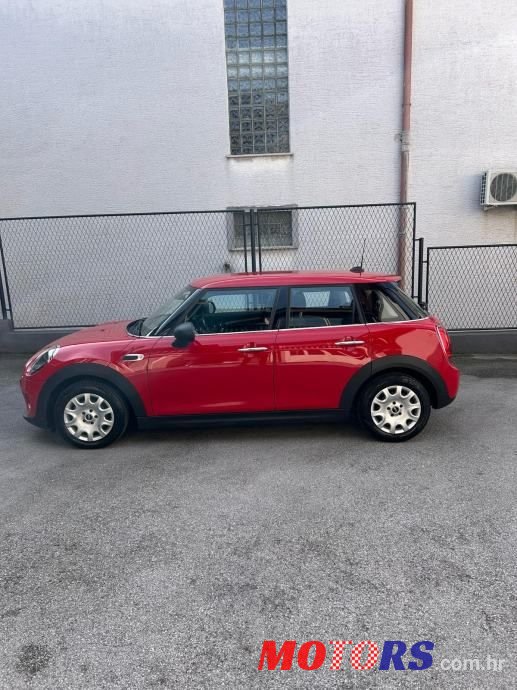 2018' MINI One D photo #3