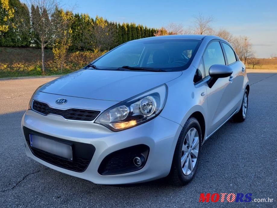 2012' Kia Rio Sport photo #4