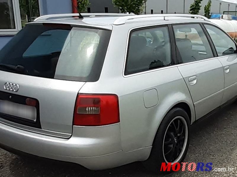 2002' Audi A6 Avant photo #4