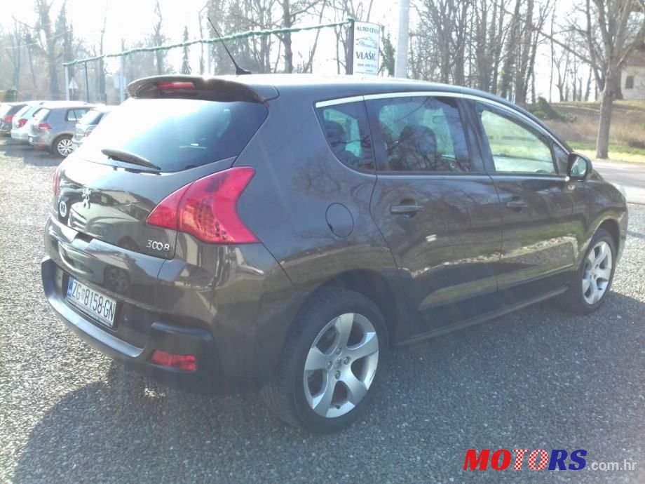 2011' Peugeot 3008 1,6 Hdi photo #3