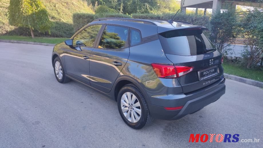 2021' SEAT Arona photo #5