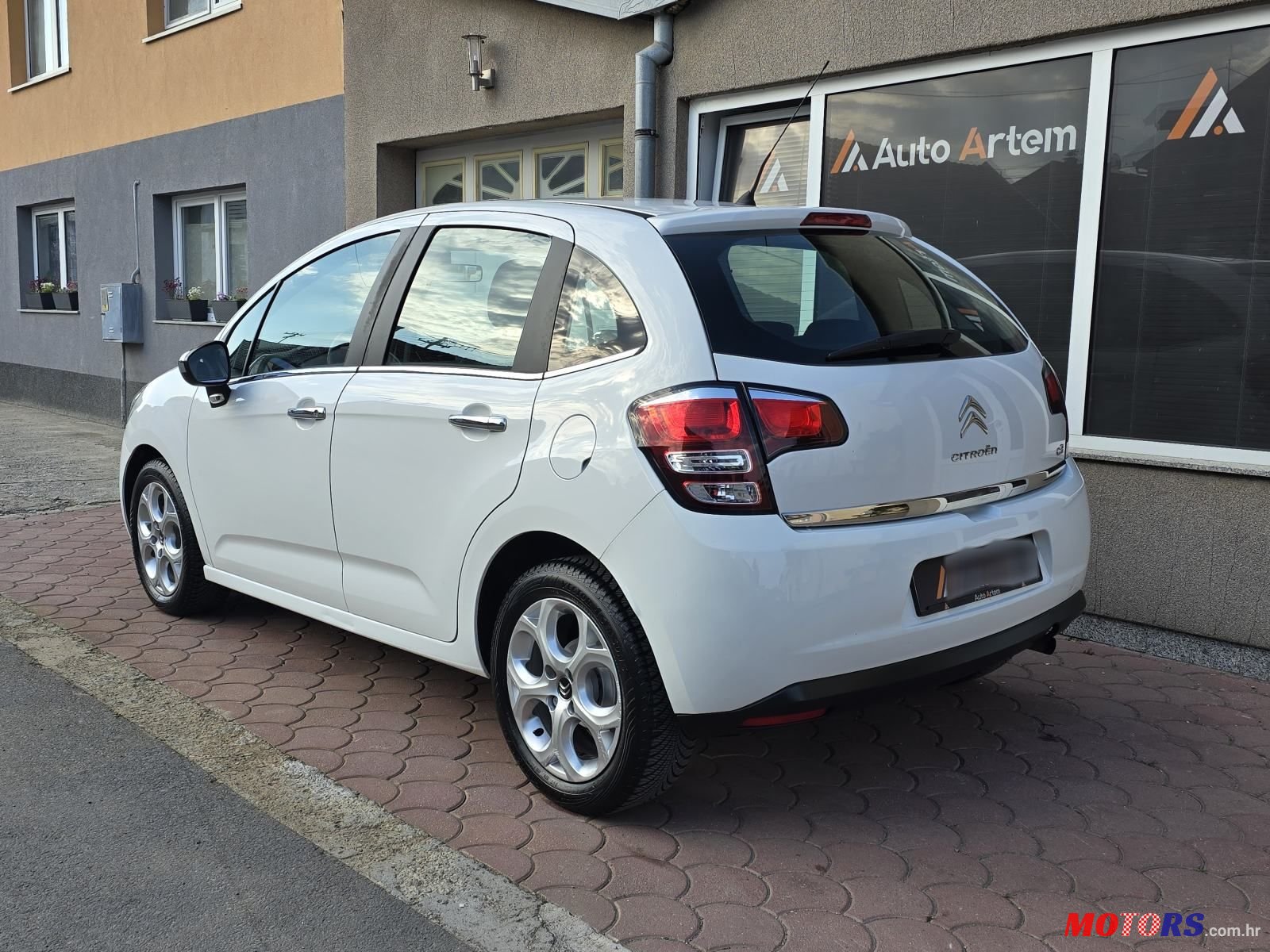2014' Citroen C3 1,2 Vti photo #3