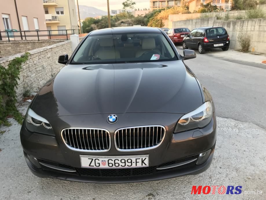 2011' BMW Serija 5 525D photo #4
