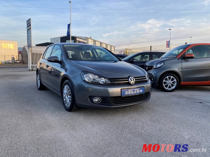 2011' Volkswagen Golf 6 1,6 Tdi photo #3