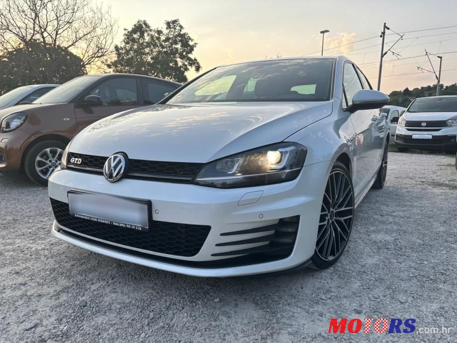 2013' Volkswagen Golf VII 2,0 Bmt photo #1