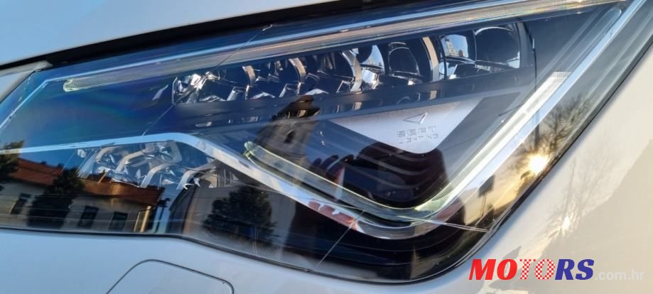 2019' SEAT Leon 2,0 Tdi photo #1