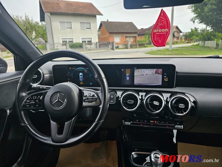 2020' Mercedes-Benz A-Klasa 180 D photo #4