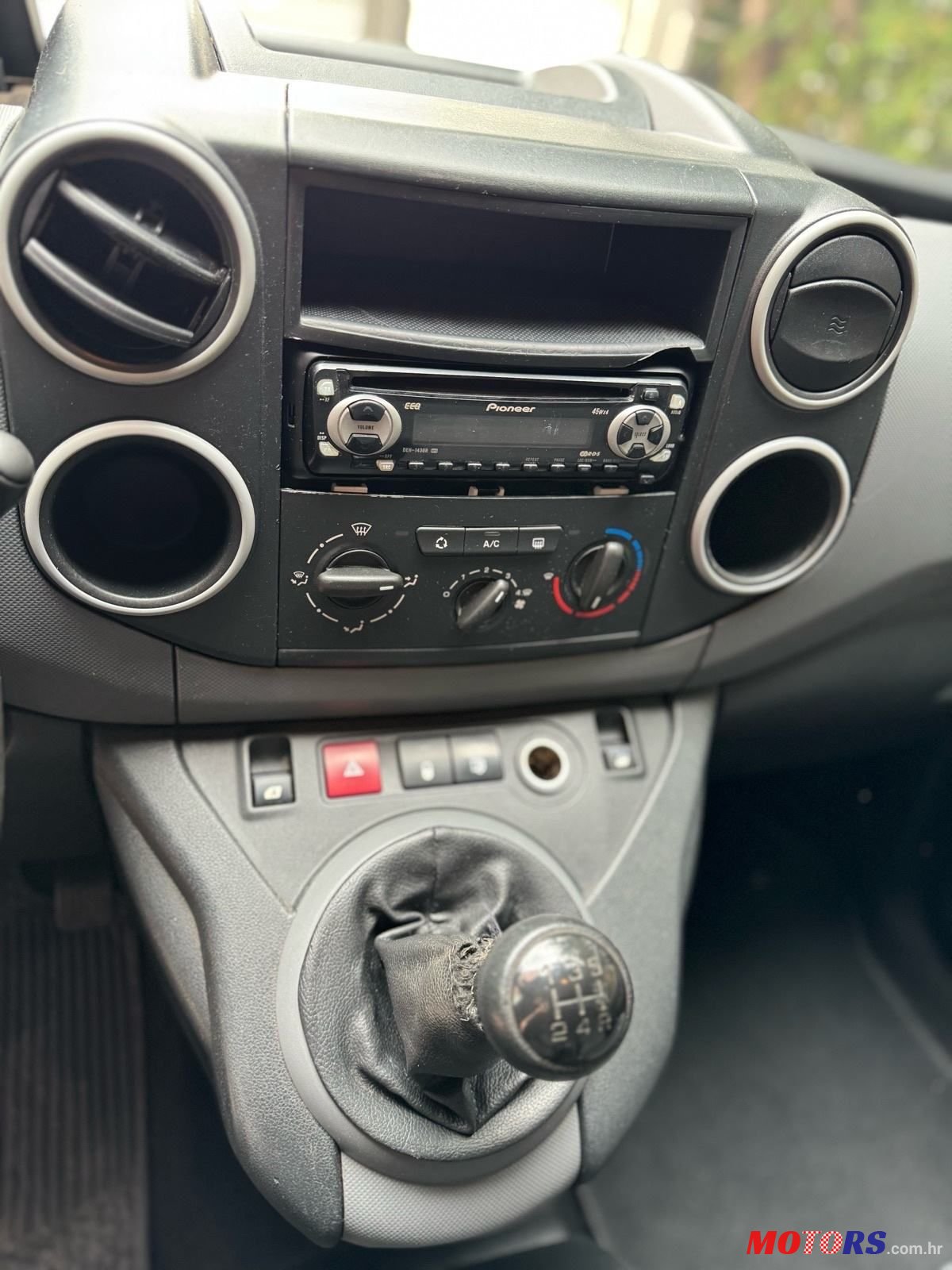 2011' Peugeot Partner 1,6 Hdi photo #6