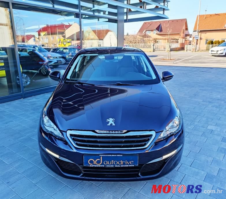 2014' Peugeot 308 Sw photo #2