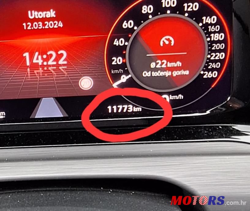 2021' Volkswagen Golf VIII 2,0 Tdi photo #3