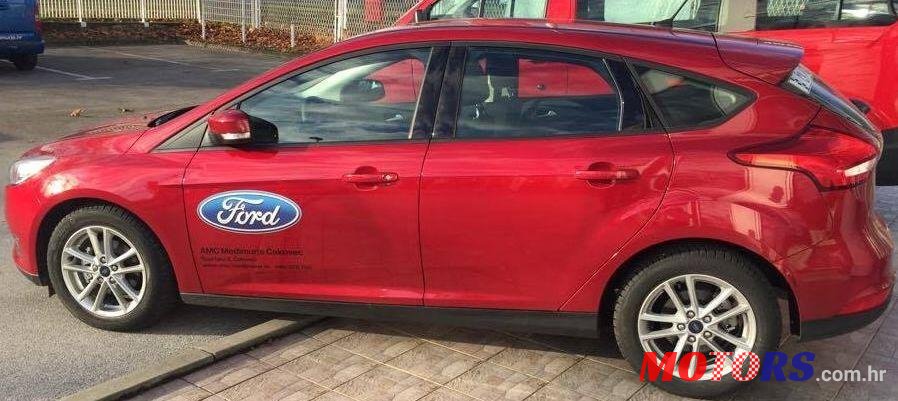2016' Ford Focus 1,0 Gtdi 100 Ks Ecoboost photo #2