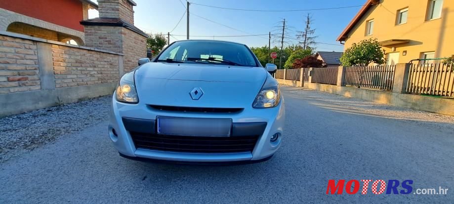 2009' Renault Clio 1,5 Dci photo #6