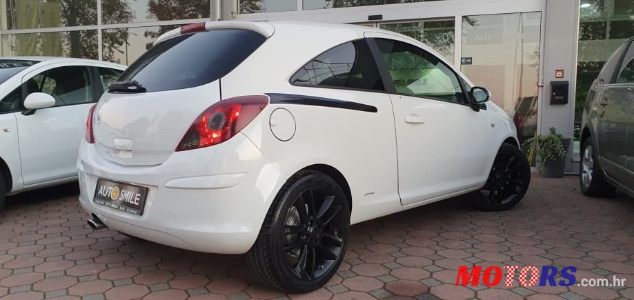 2010' Opel Corsa 1,3 Cdti photo #3