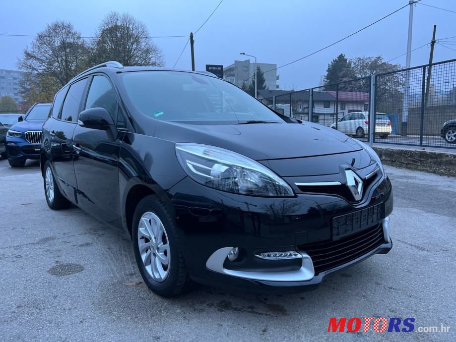 2014' Renault Grand Scenic photo #2