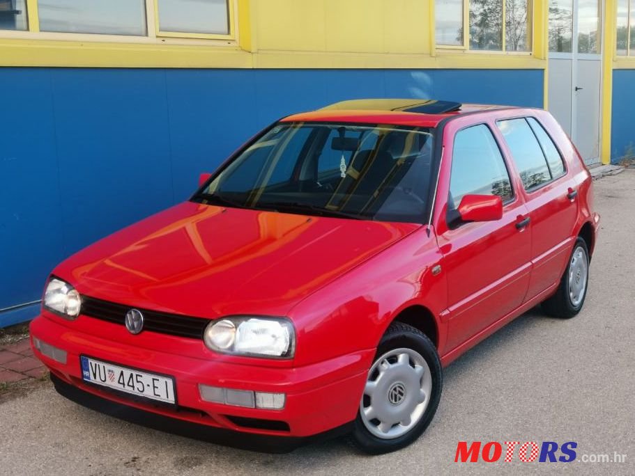 2007' Volkswagen Golf III 1.9 Tdi photo #1
