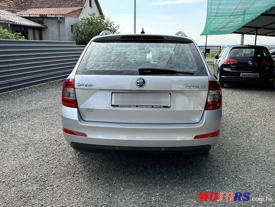 2014' Skoda Octavia Combi photo #6