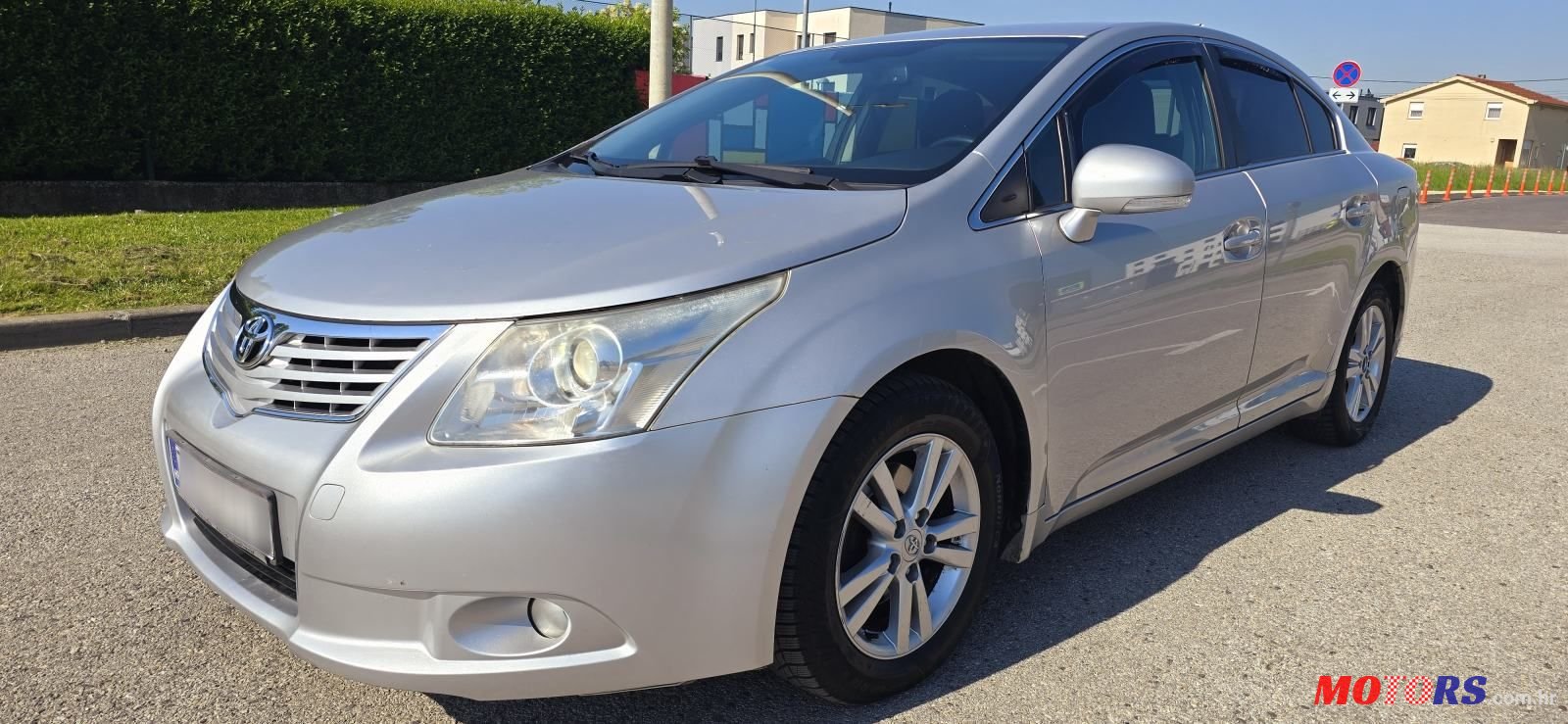 2012' Toyota Avensis 2,0 D-4D Sol photo #4