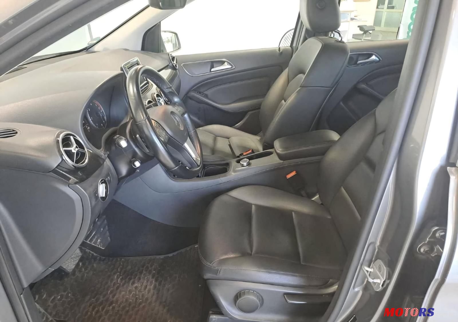 2013' Mercedes-Benz B-Klasa 180 Cdi photo #4