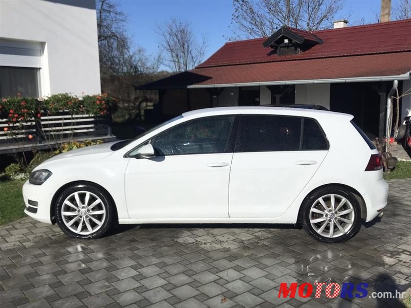 2013' Volkswagen Golf 7 2,0 Tdi Bmt photo #2