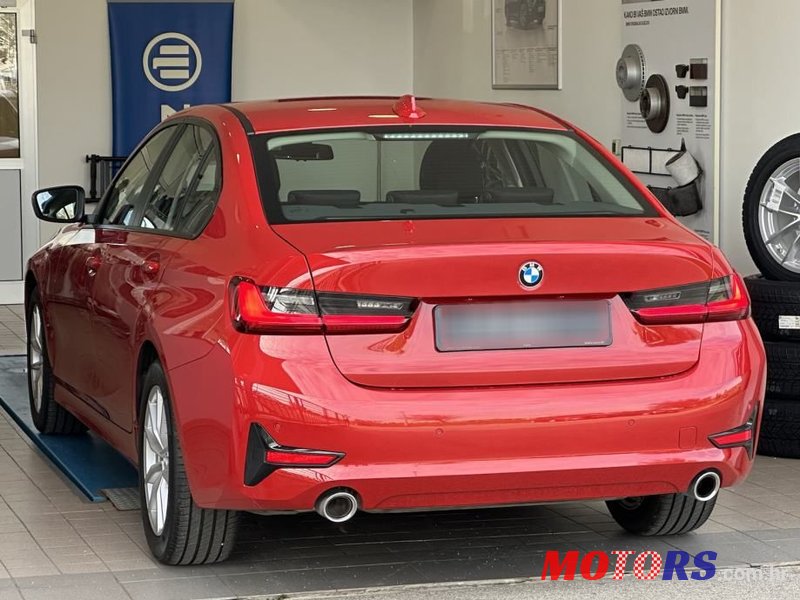 2022' BMW Serija 3 318I photo #4