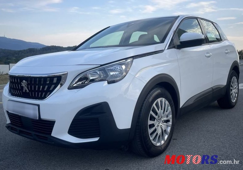 2018' Peugeot 3008 1,2 Puretech photo #4