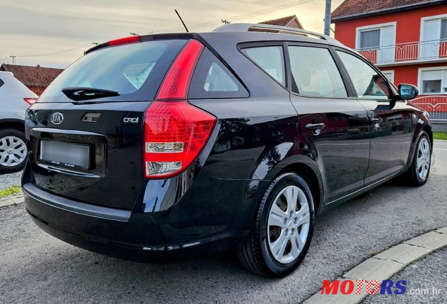 2010' Kia Ceed Sportswagon photo #3