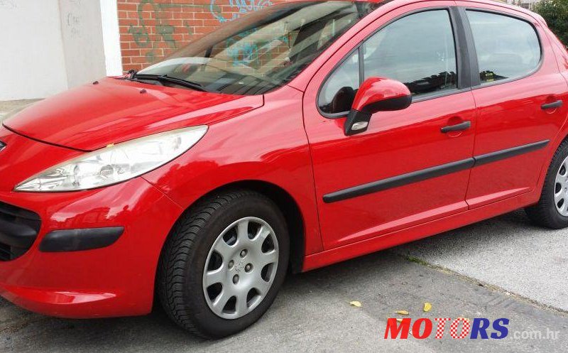 2008' Peugeot 207 1,4 photo #2