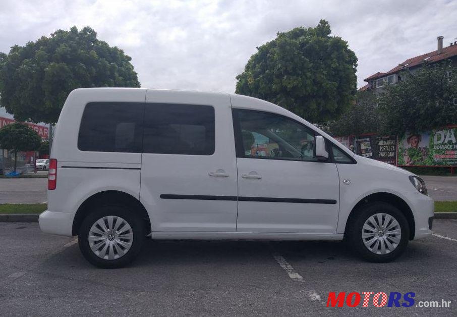 2012' Volkswagen Caddy 1,6 Tdi photo #1
