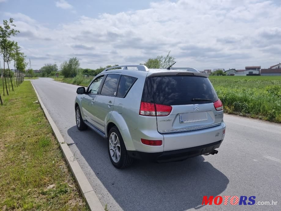 2010' Citroen C-Crosser 2,4 photo #2