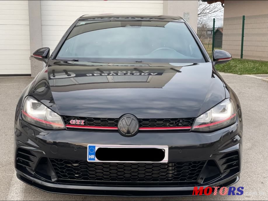 2013' Volkswagen Golf 7 2.0 Gti photo #2