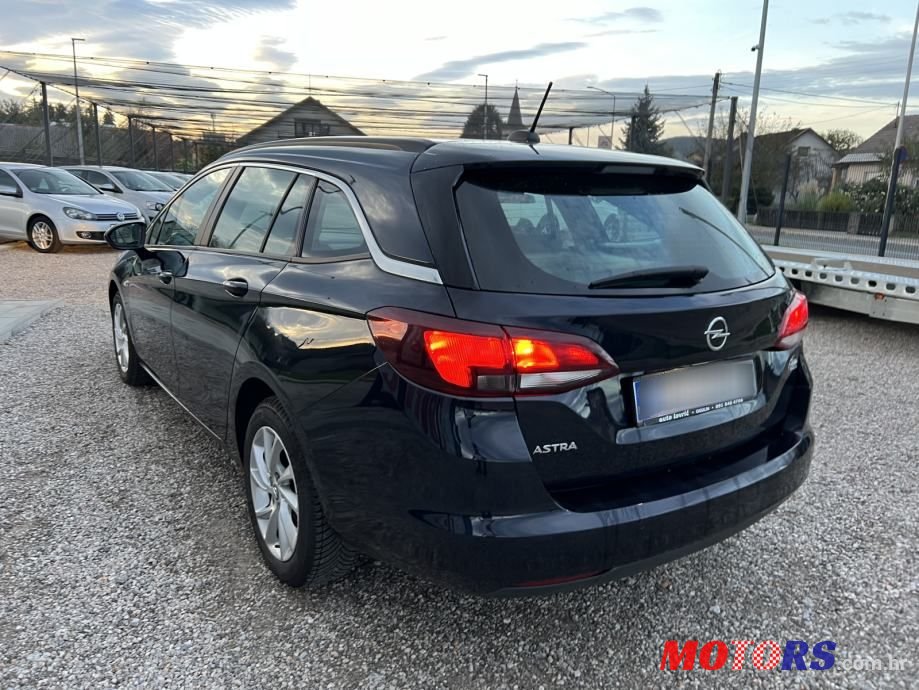 2019' Opel Astra Karavan photo #4