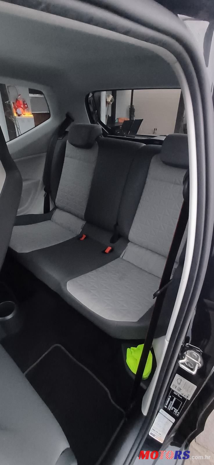 2017' Volkswagen Up! 1,0 photo #5