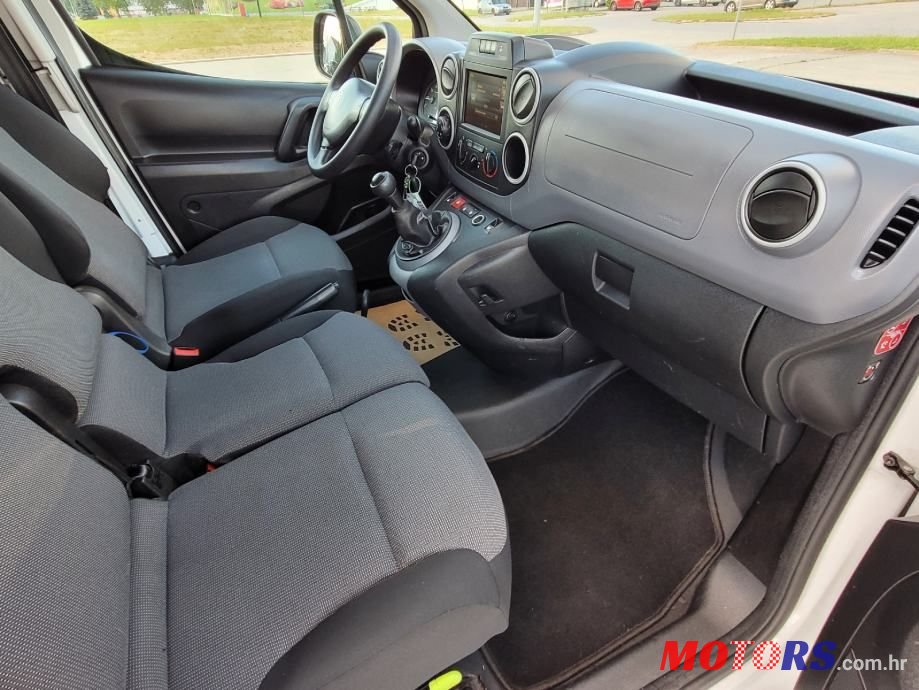 2018' Peugeot Partner photo #6