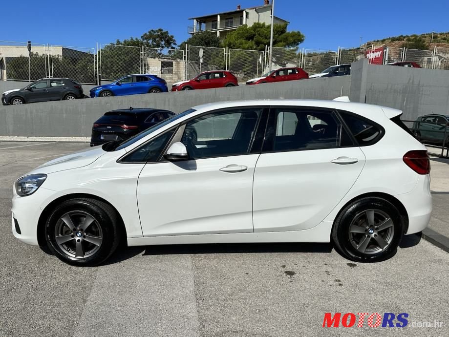 2016' BMW Serija 2 218D Active Tourer photo #4