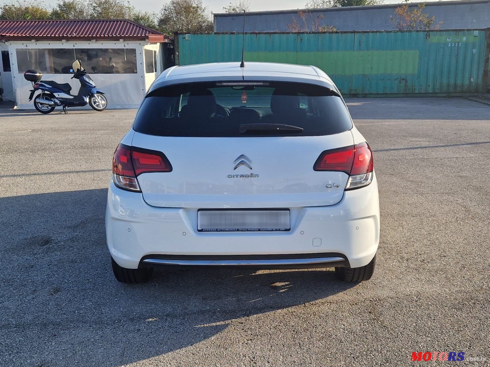 2017' Citroen C4 1,2 Vti 130 photo #6