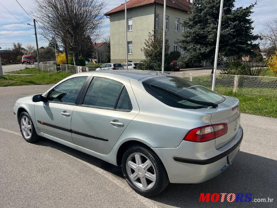 2003' Renault Laguna 1,6 16V photo #2
