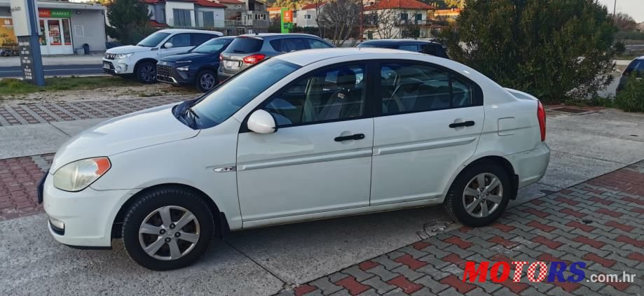 2008' Hyundai Accent 1,4 Gl photo #1