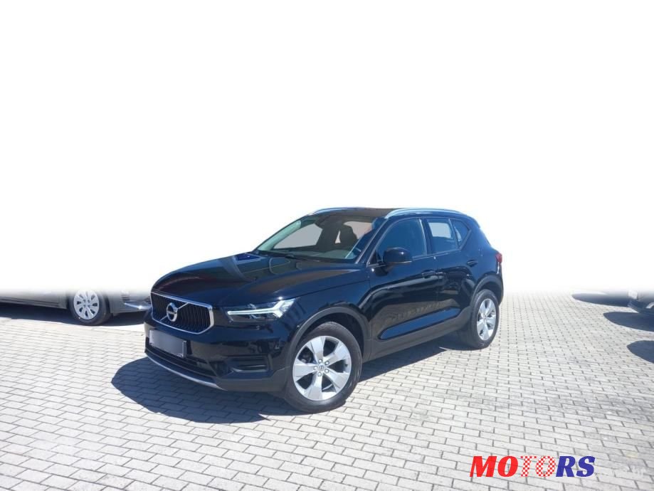 2020' Volvo XC40 photo #2