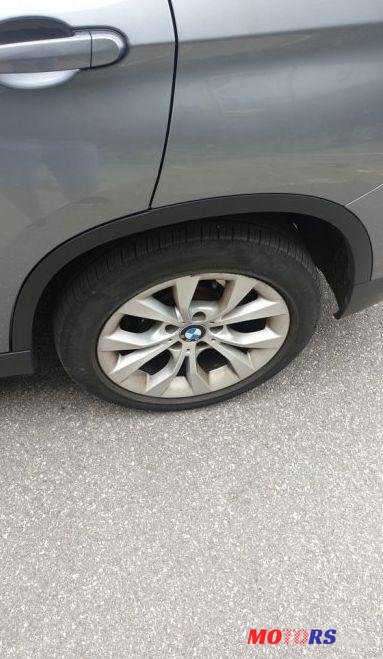 2010' BMW X1 Xdrive20D photo #2