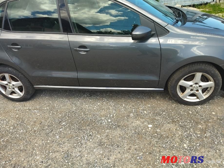 2011' Volkswagen Polo 1,6 Tdi photo #3