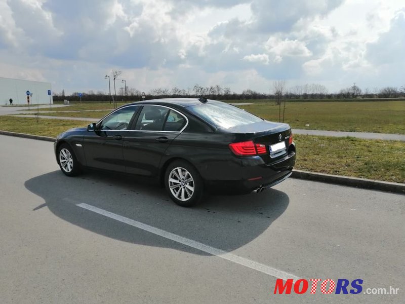 2012' BMW Serija 5 520D photo #2