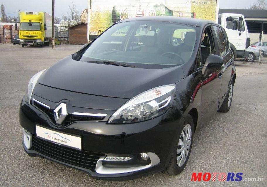 2014' Renault Scenic Dci photo #1