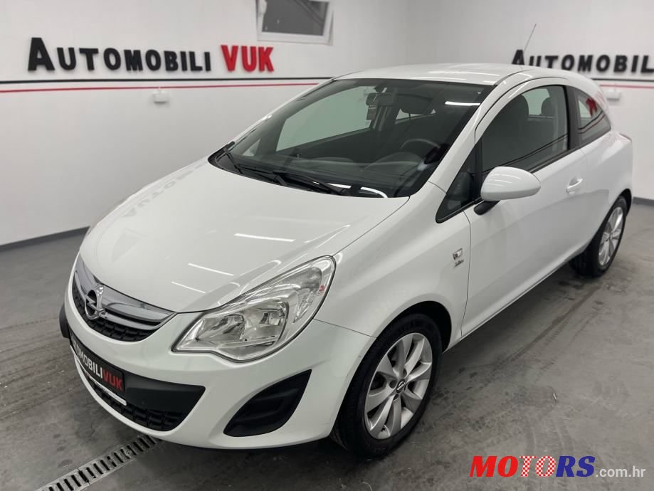 2013' Opel Corsa Sport photo #3