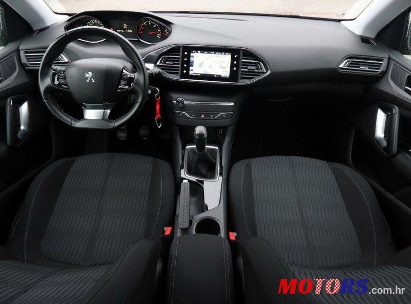 2014' Peugeot 308 1,6 Hdi photo #1