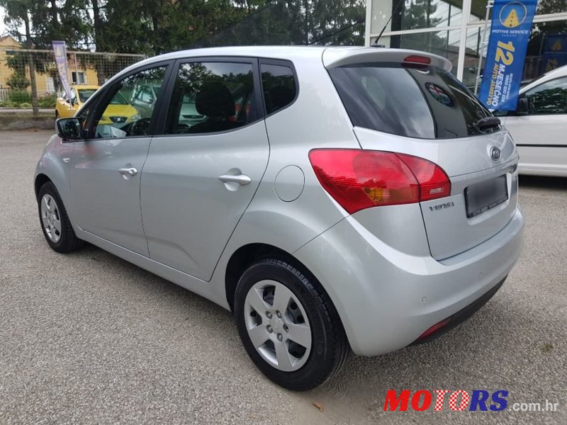 2010' Kia Venga 1,4 Crdi Ex photo #3