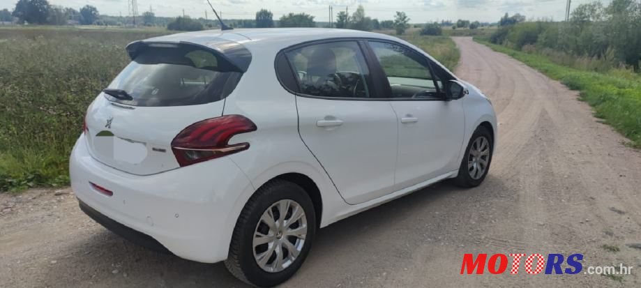 2016' Peugeot 208 1,6 Bluehdi photo #4