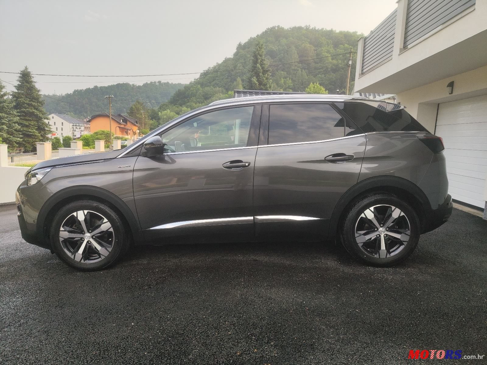 2018' Peugeot 3008 1,6 Bluehdi photo #3