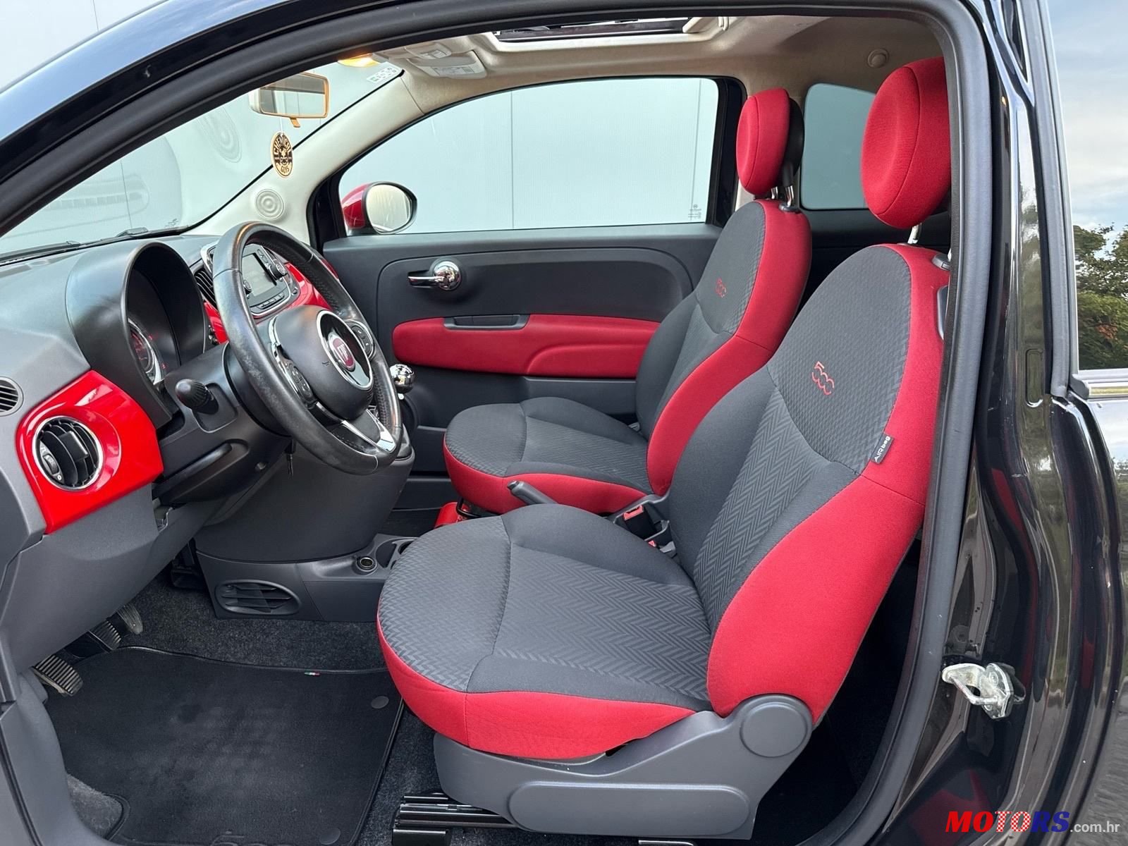 2017' Fiat 500 1,2 photo #5