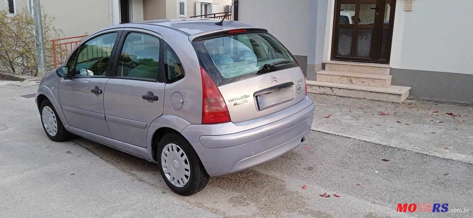 2004' Citroen C3 1,4 I photo #3