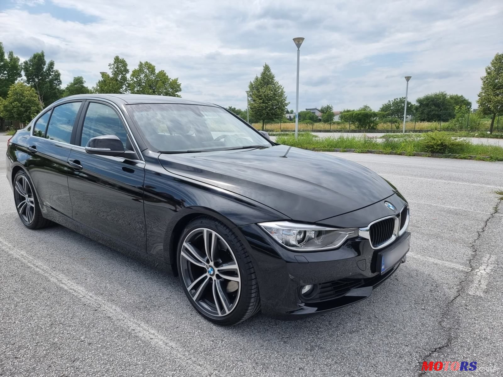 2013' BMW Serija 3 330D photo #6